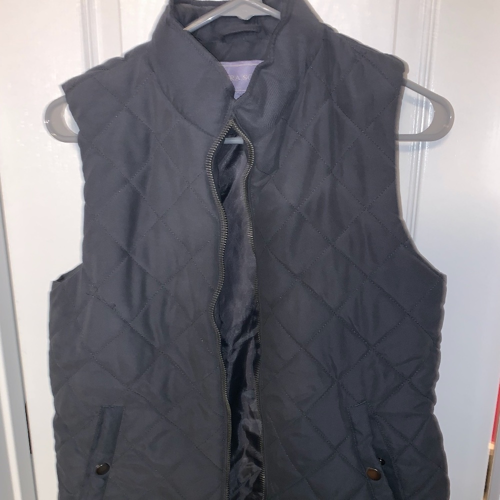Dark grey puffer vest
